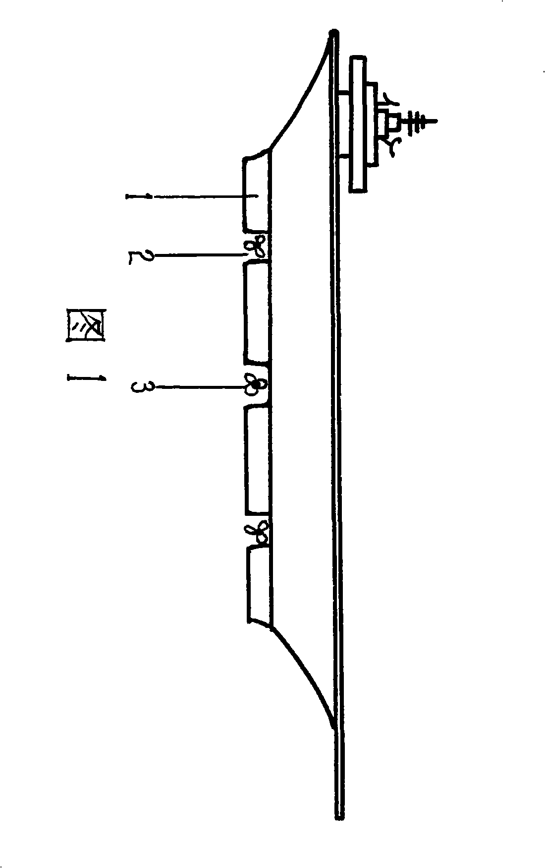 Ridge bottom-cabin aircraft carrier