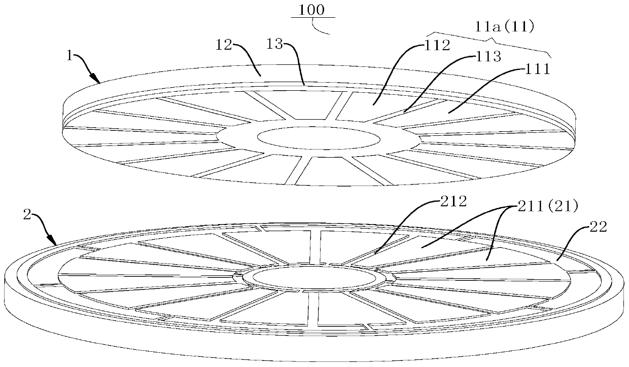 Electrostatic generator, method for increasing output power, charging method and wearable equipment