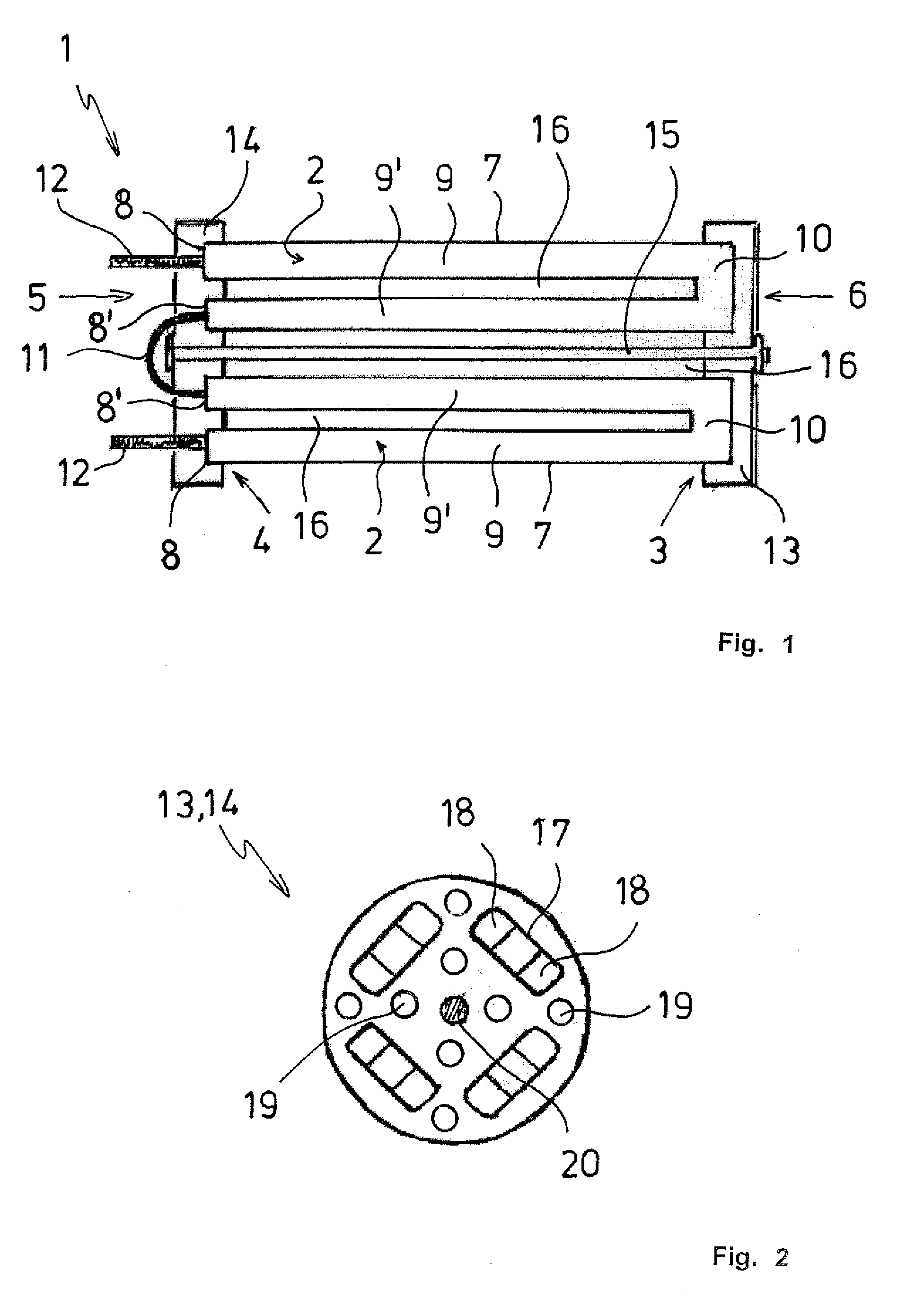 Electrical resistance heating element for a heating device for heating a flowing gaseous medium