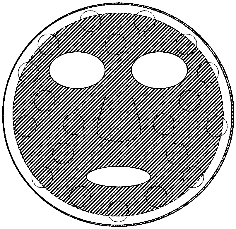 Microcurrent freckle-dispelling facial mask having sound wave response characteristics and preparation method of microcurrent freckle-dispelling facial mask