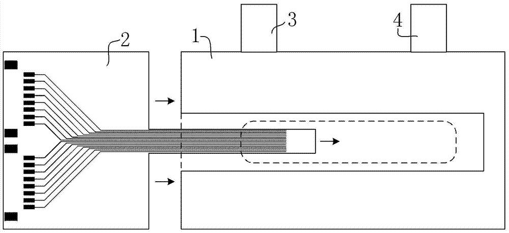 3D (three-dimensional) microwave resonant cavity comprising DC lead structure