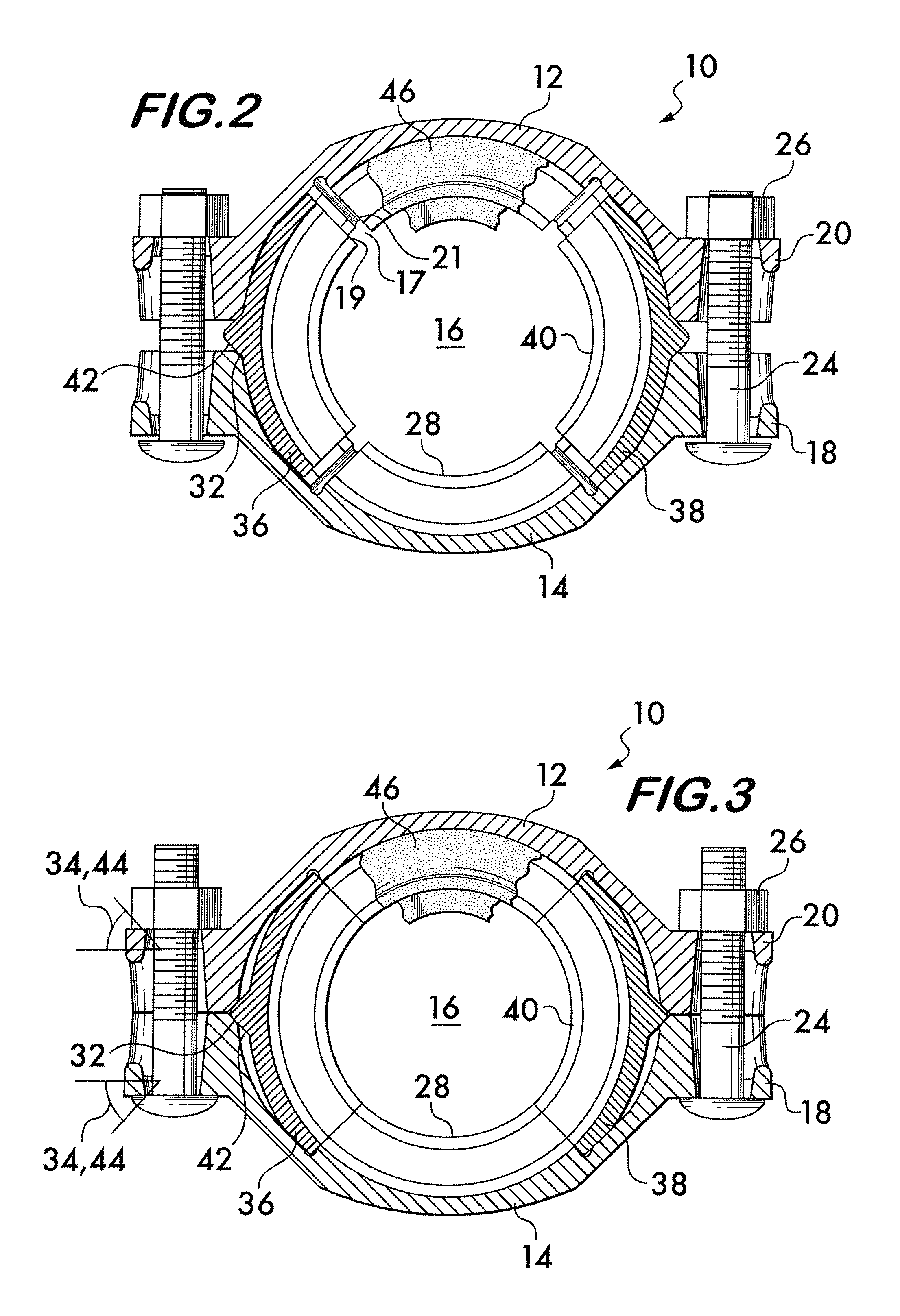 Pipe coupling having movable gripping bodies