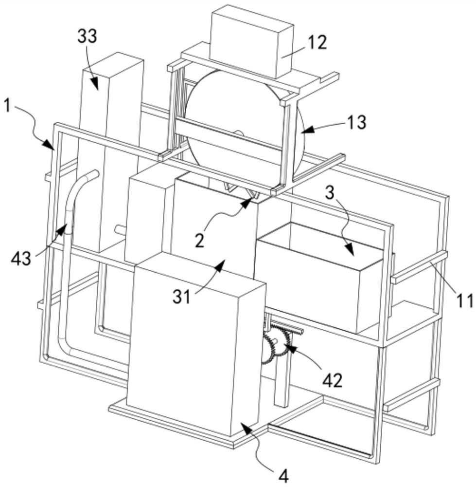 Shell breaking and screening integrated device for peanuts