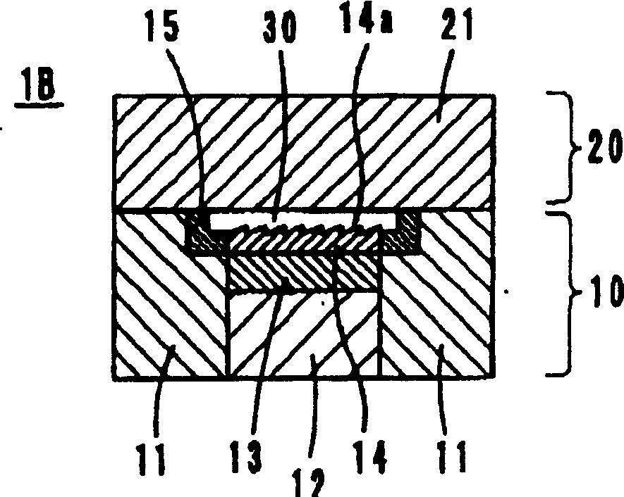 Injection mold and method for molding an optical element