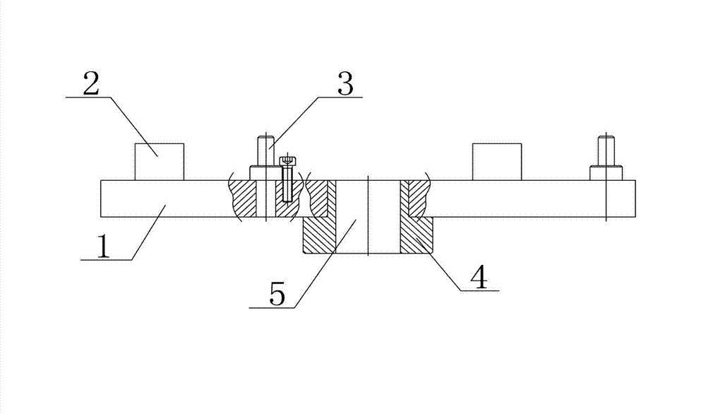 Diesel-engine box-body clamp