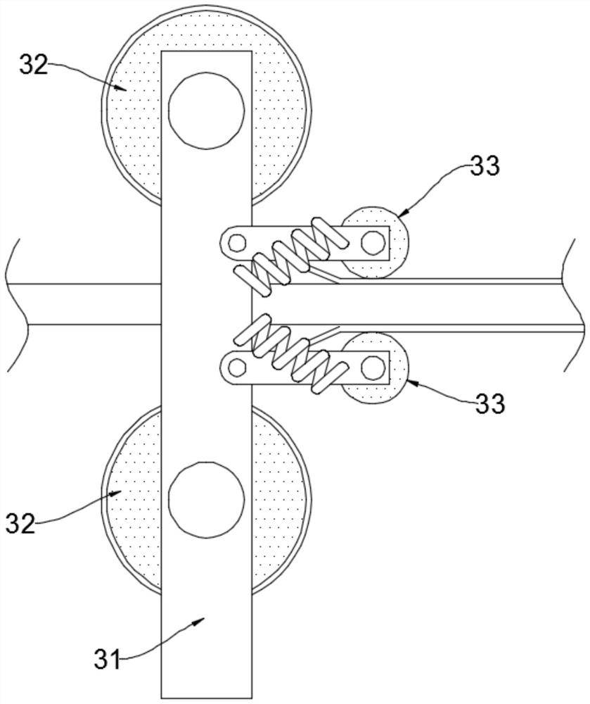 Novel plate veneer compounding machine