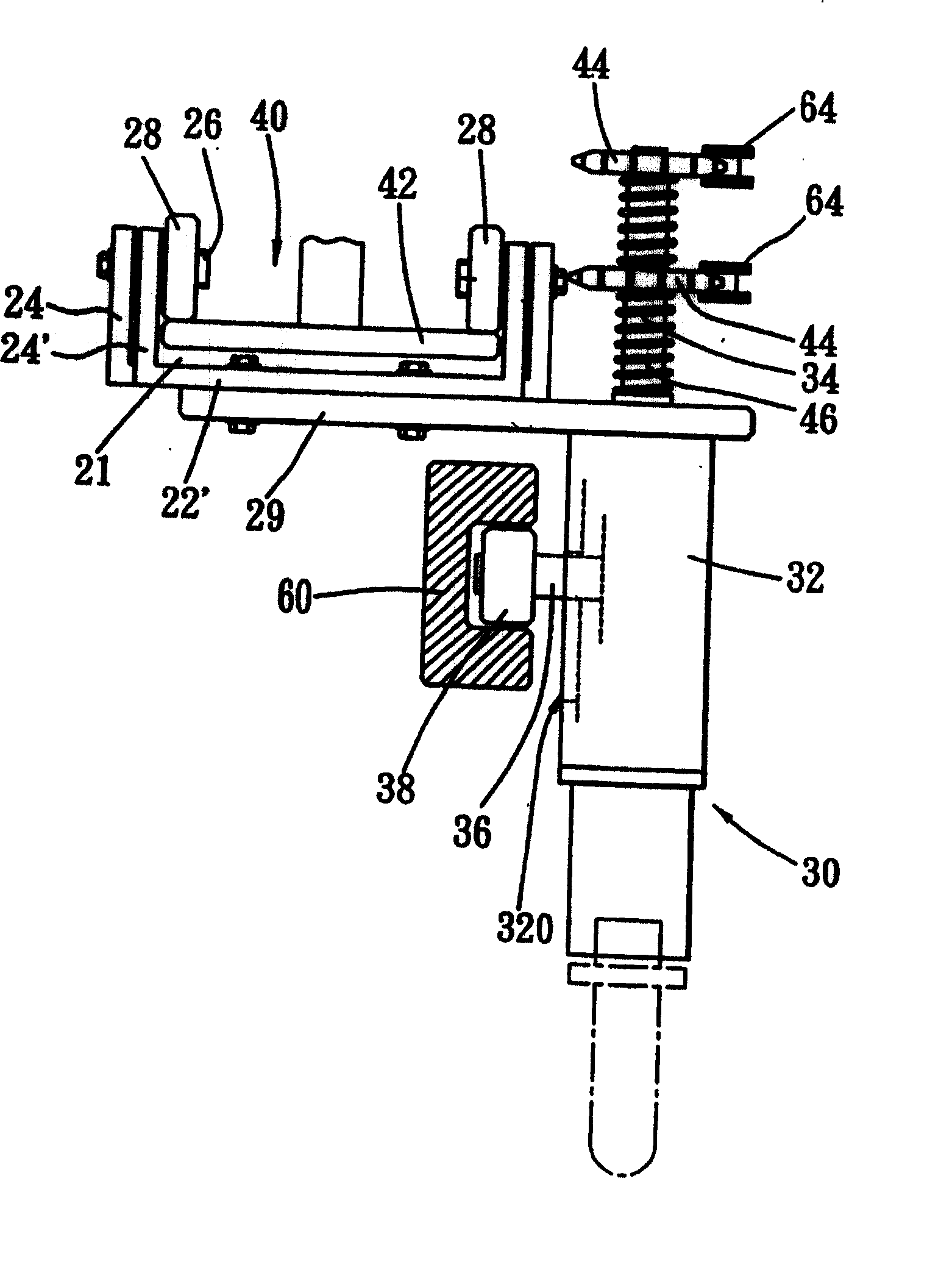 Circulating structure for drawing-blowing forming machine