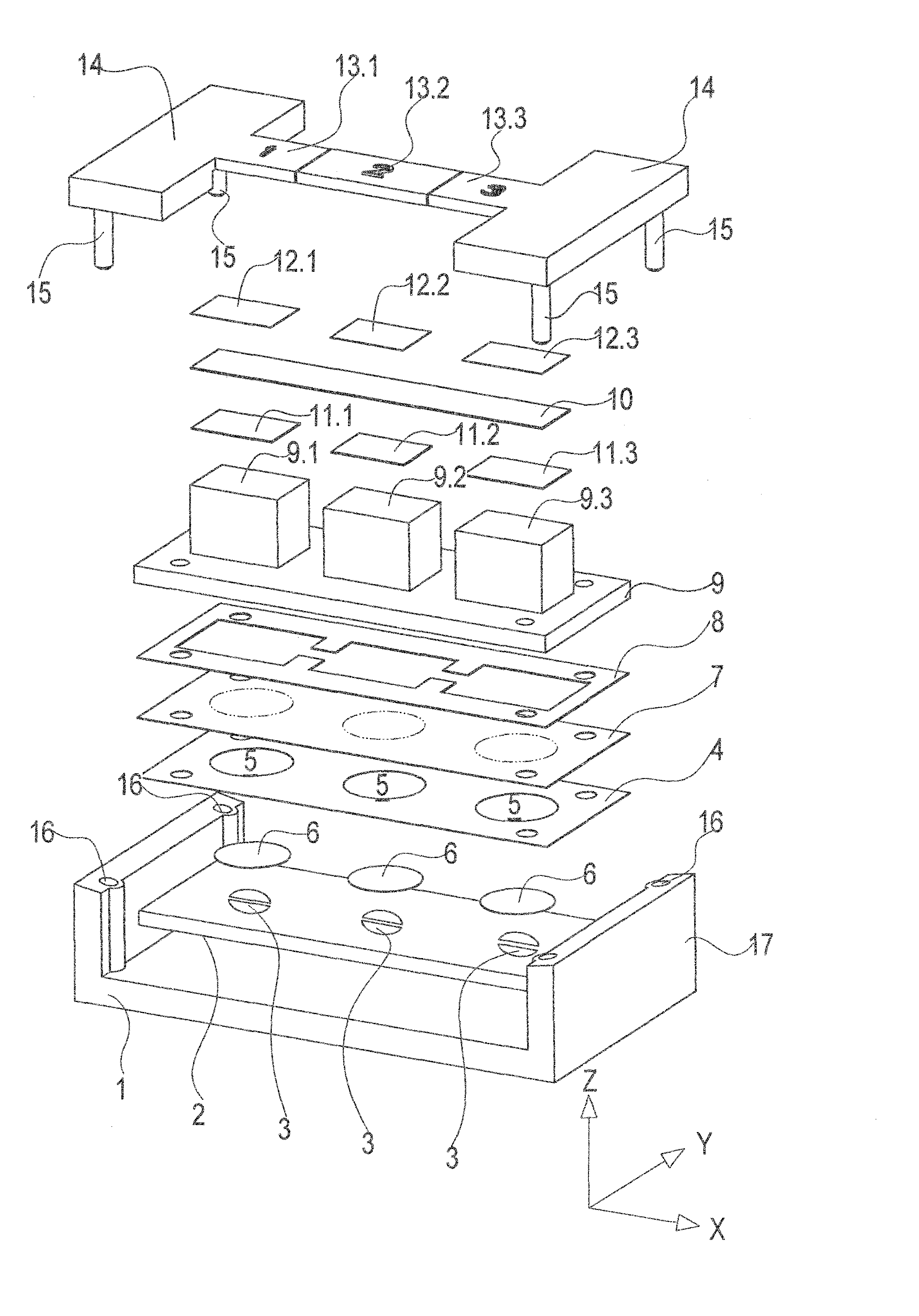 Keyboard comprising multiple stabilized tile-shaped keys