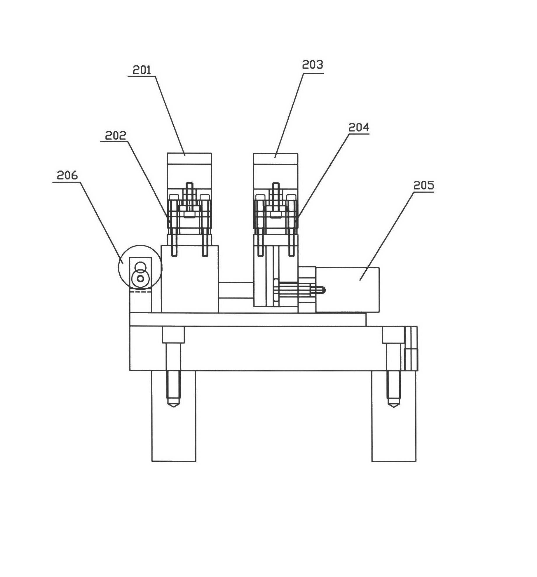 Automatic assembly device of captive nut