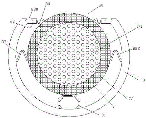 Stably mounted and clamped cable equipped with thermal-insulating protection cover and assembling and mounting method for cable