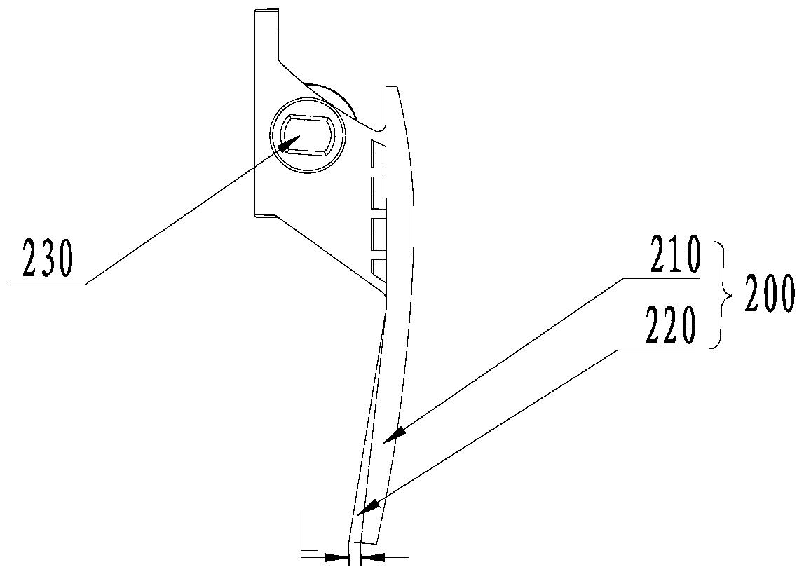 Air conditioner air deflector and its shaping method and device