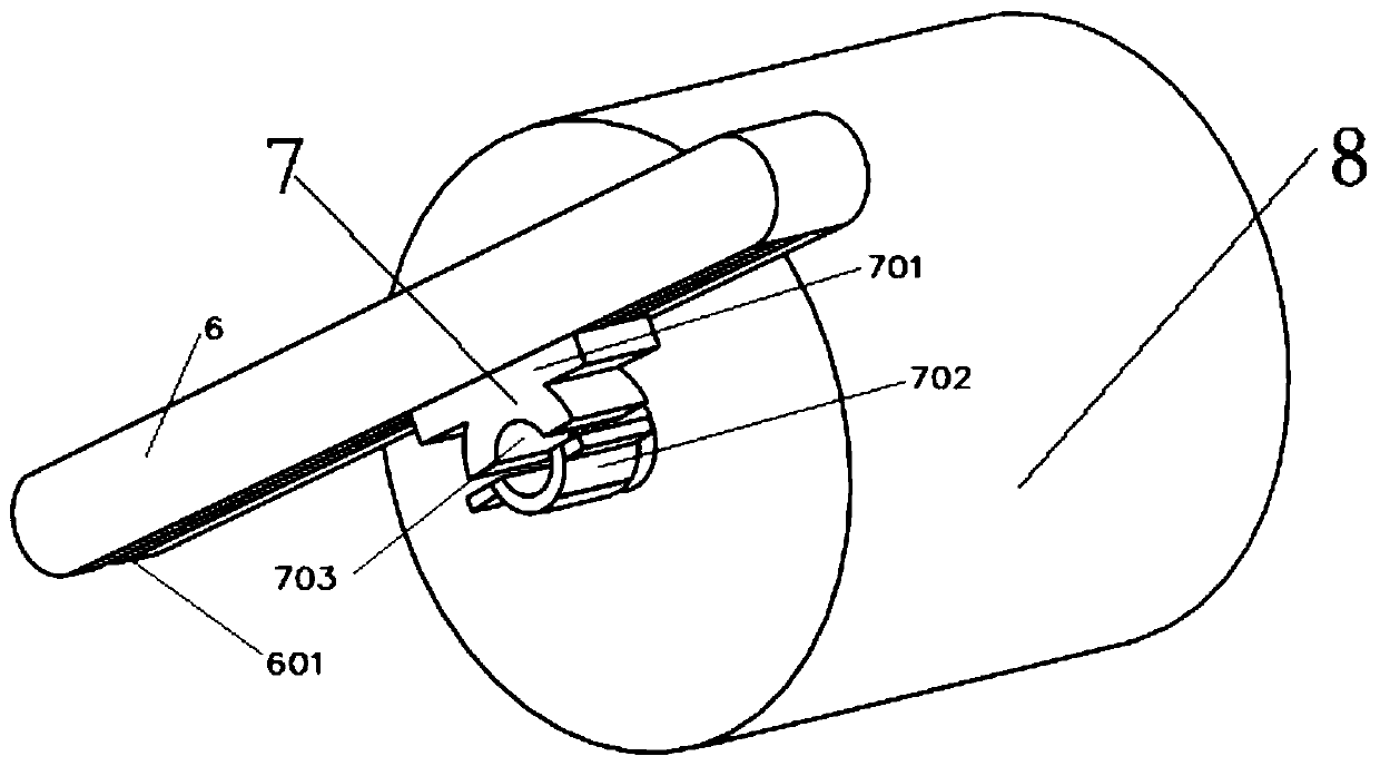 Preliminary water removal device used for filter paper