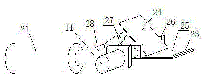 Anti-wrinkling film covering and forming device