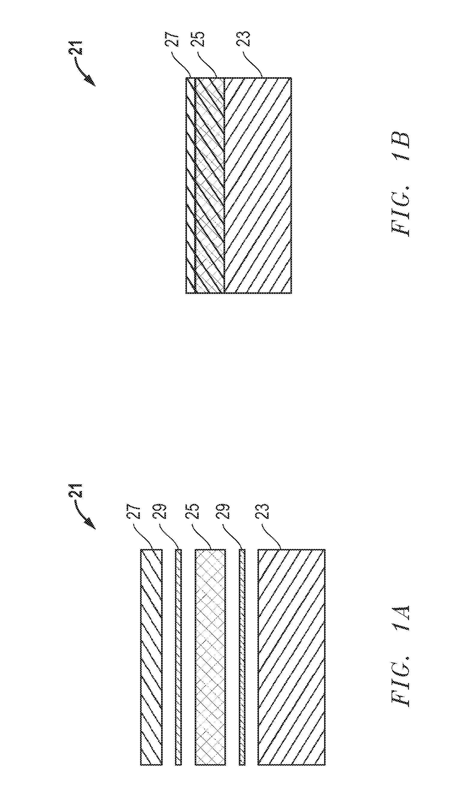 Maintenance-free bearing with tolerance compensation properties against wear and misalignment