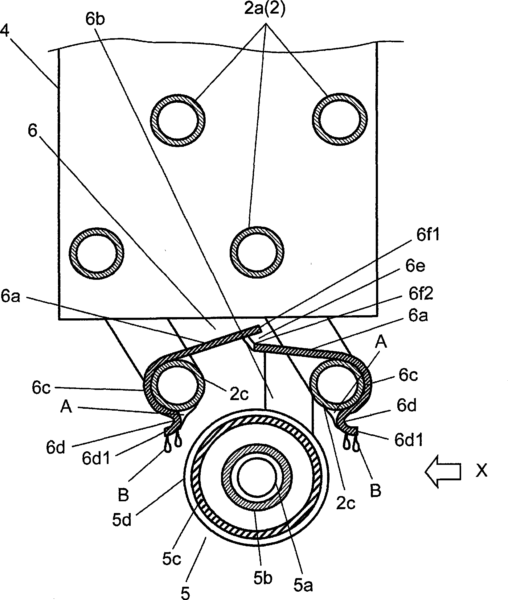 Cooler with defrosting heater and article storing device