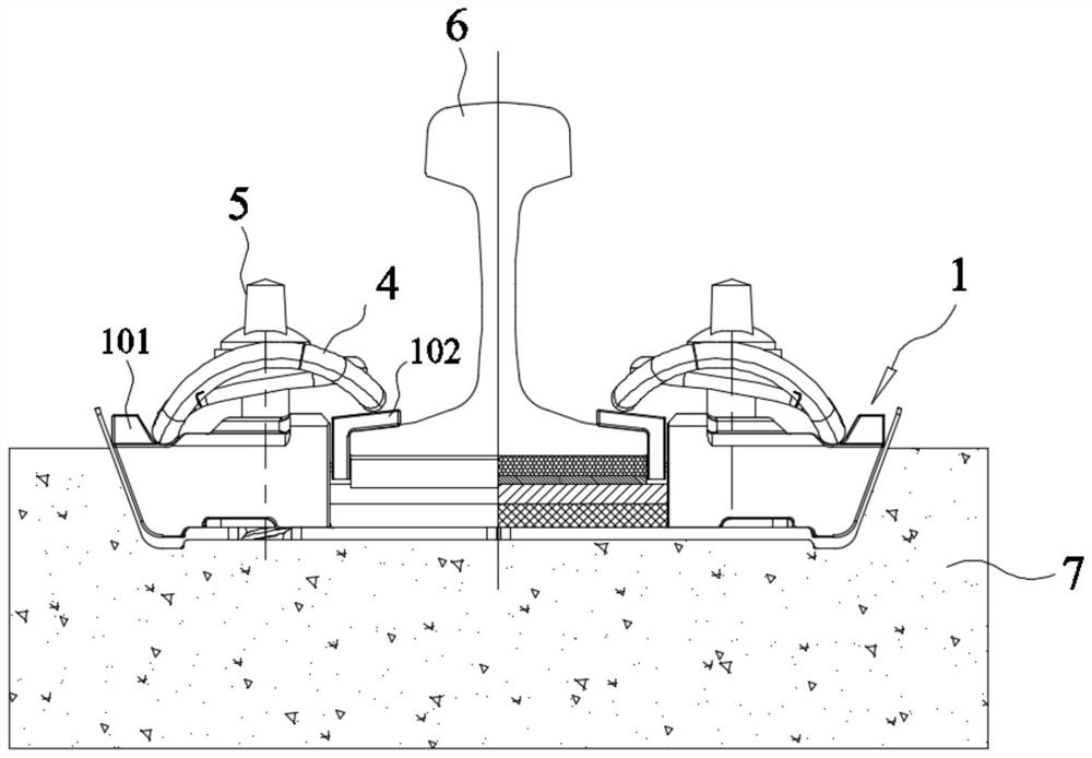 A track height adjustment method suitable for a track with a shoulder