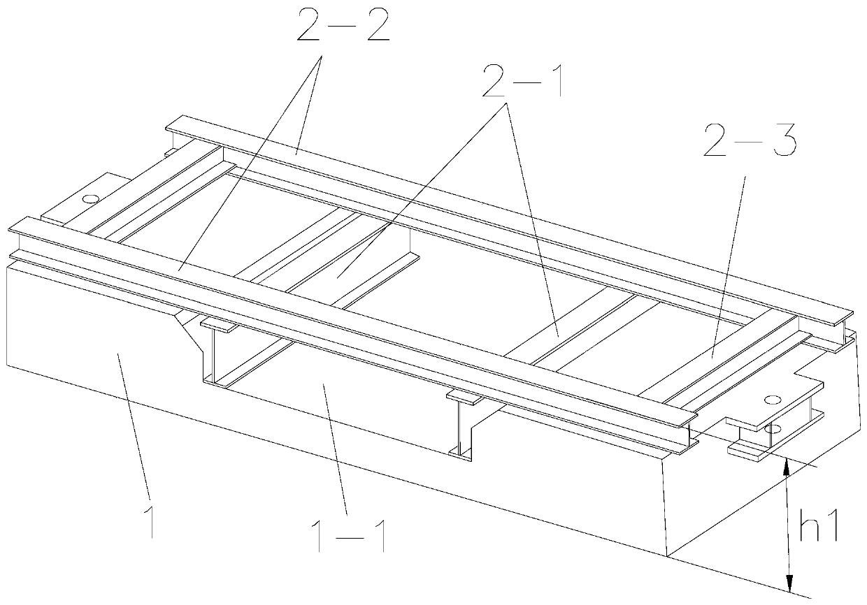 A method for reversely hauling trolleys in tunnels