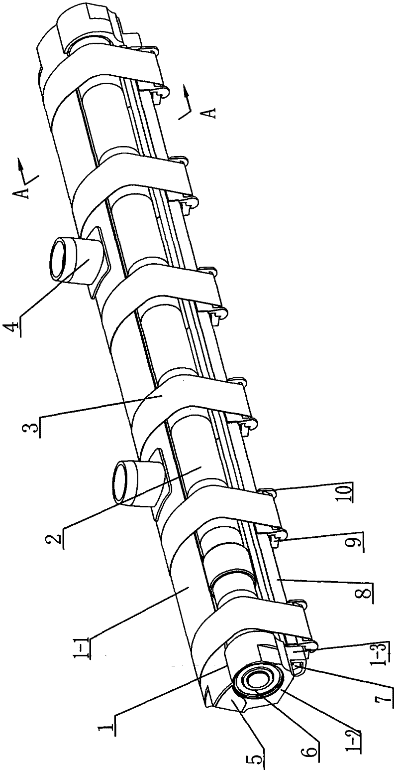 Integrated composite spinning device of ring spinning frame