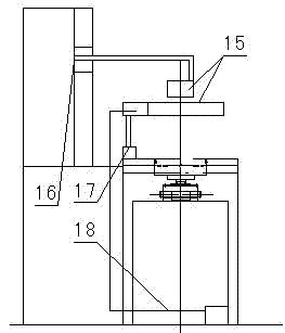 Rotary lifting-type gear sleeve automatic high frequency quenching device