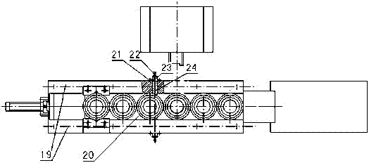 Rotary lifting-type gear sleeve automatic high frequency quenching device