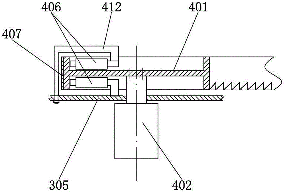 A band sawing machine with automatic saw band reset and its control method