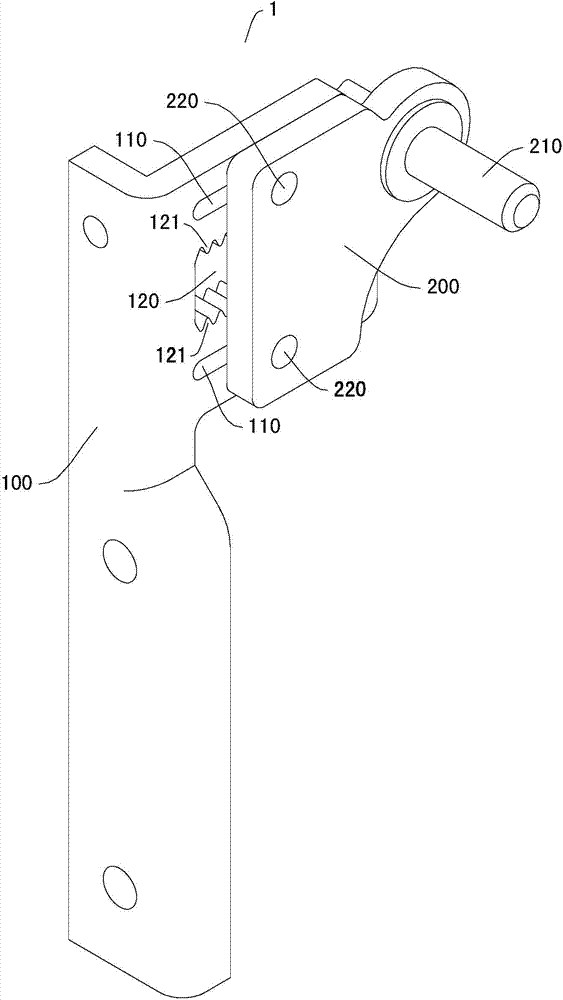 Hinge and refrigerator with hinge