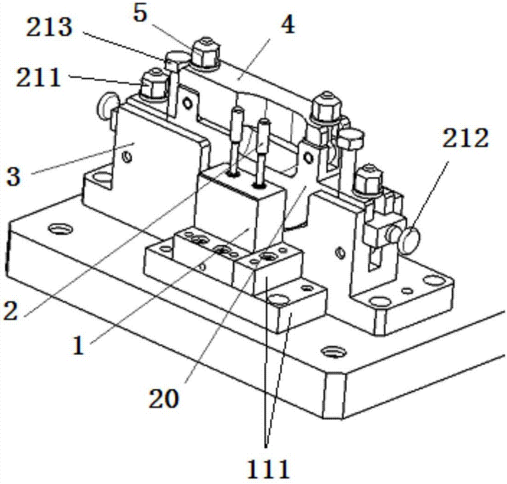 Composite-material-based paddle torsional angle detection device of unmanned aerial vehicle