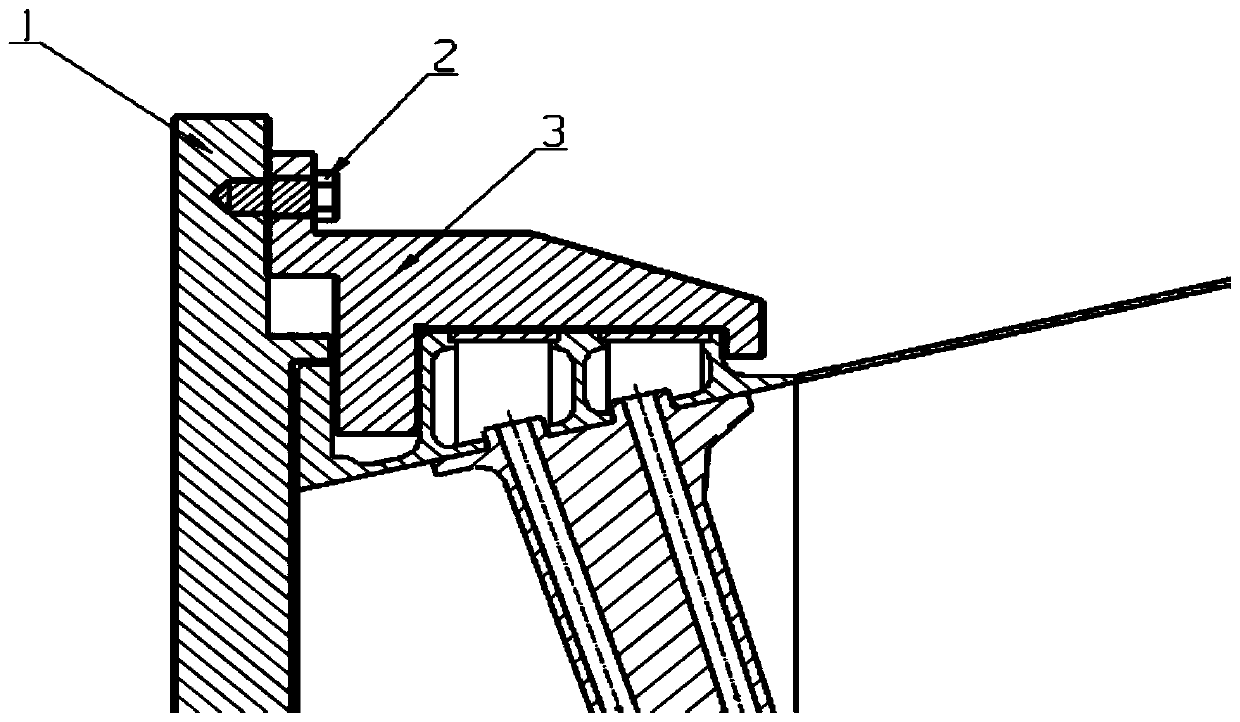 A device and method for controlling heat treatment deformation of non-machined surface of welding part installation side