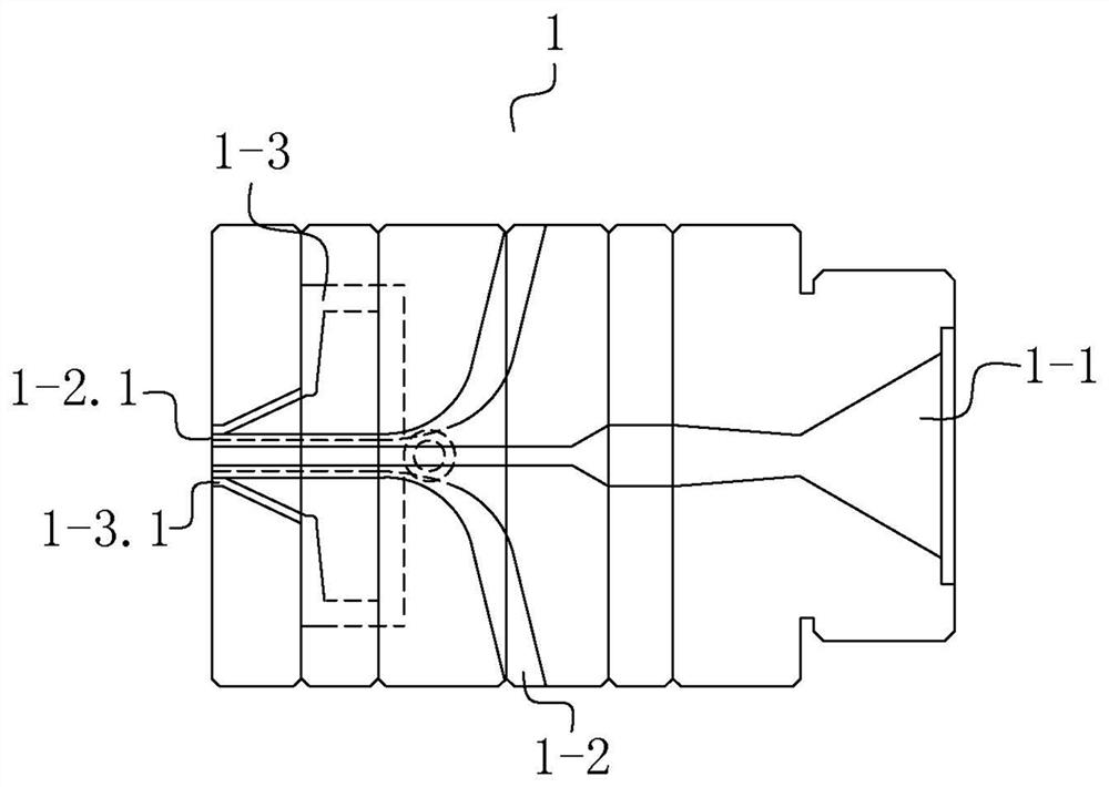 Reinforced foaming floor, and extrusion die and equipment set for preparation of reinforced foaming floor