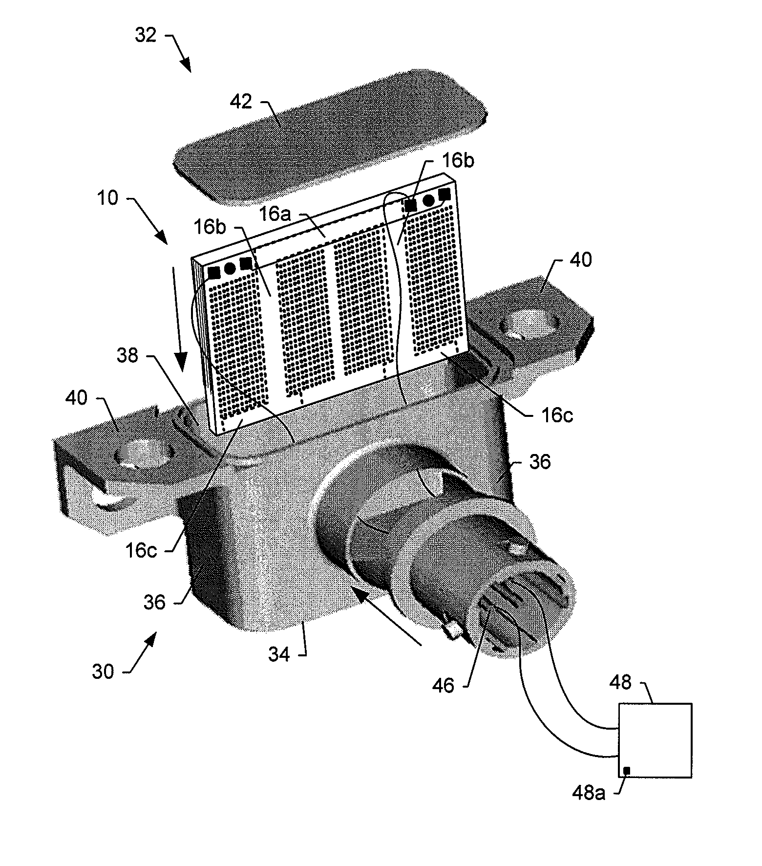 Printed circuit card-based proximity sensor and associated method of detecting a proximity of an object