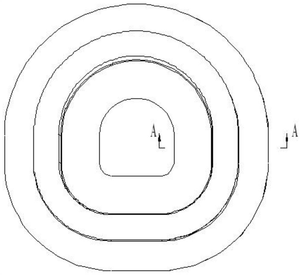 Hollow-structure rubber and fabric composite sealing element and forming method thereof