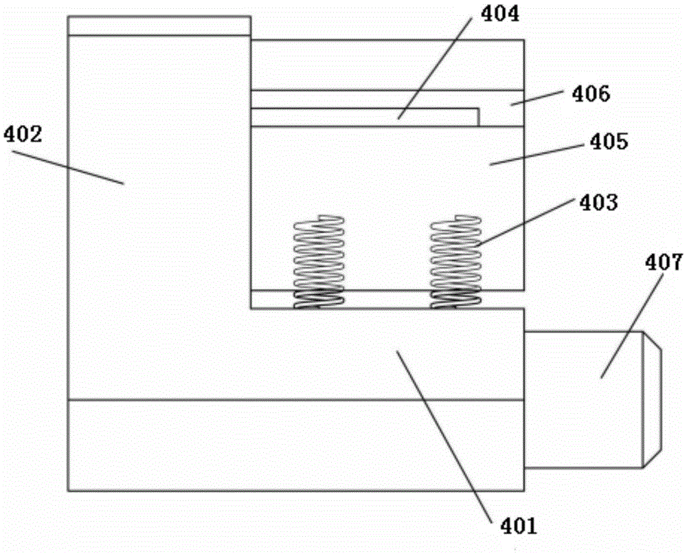 Transportation piling car capable of achieving automatic station-returning charging