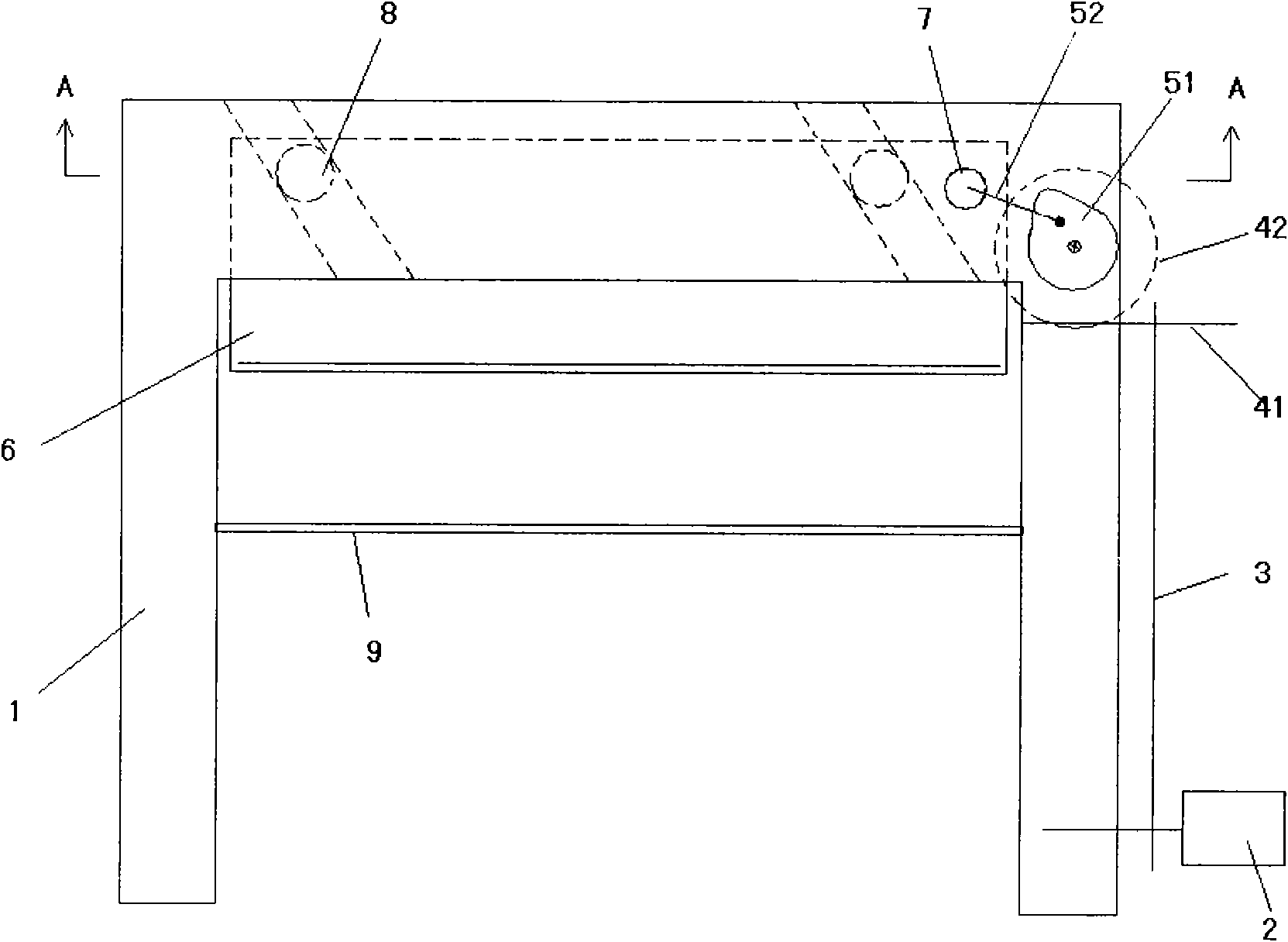 Cutting device of phloem fiber