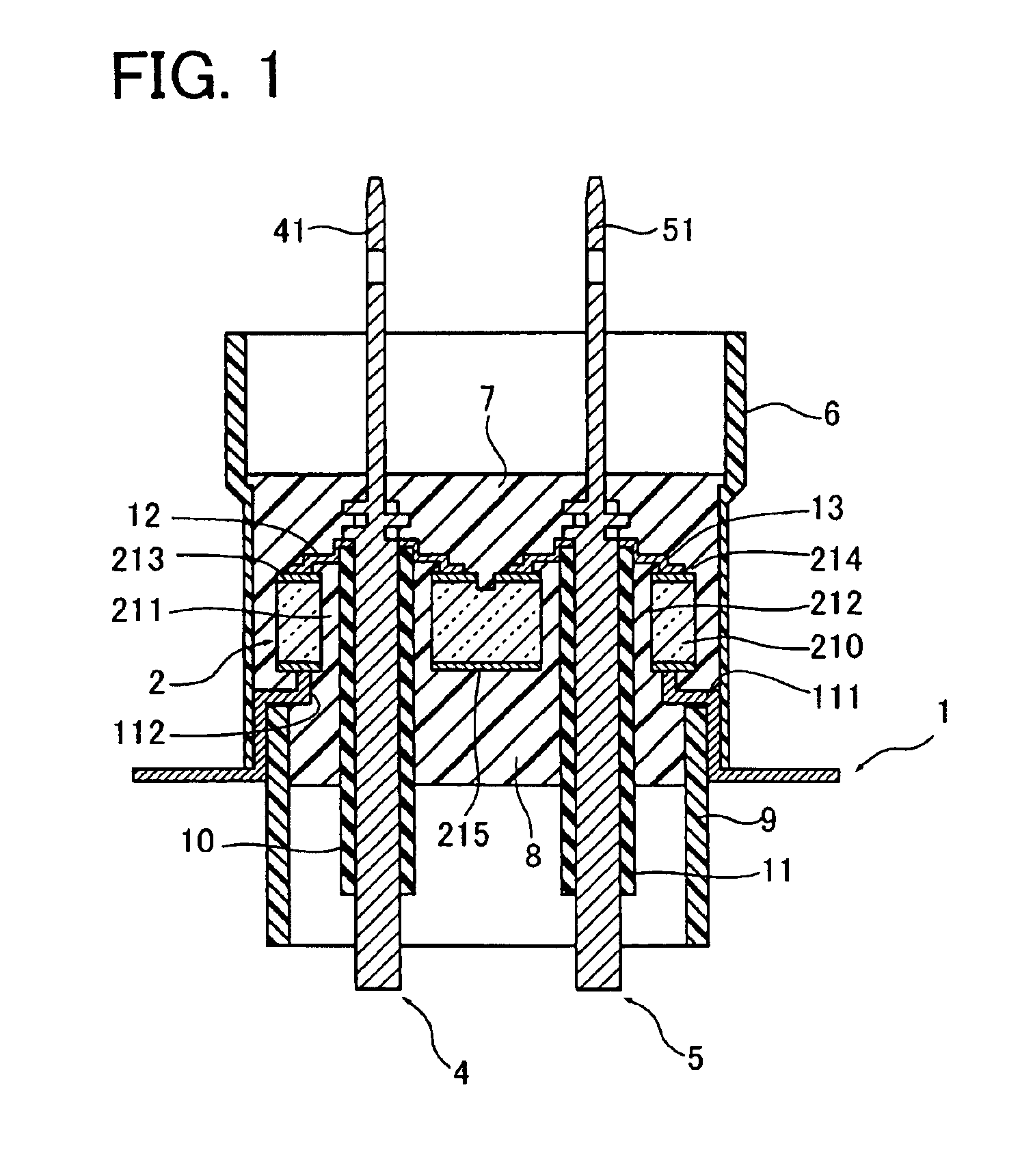 High voltage capacitor and magnetron