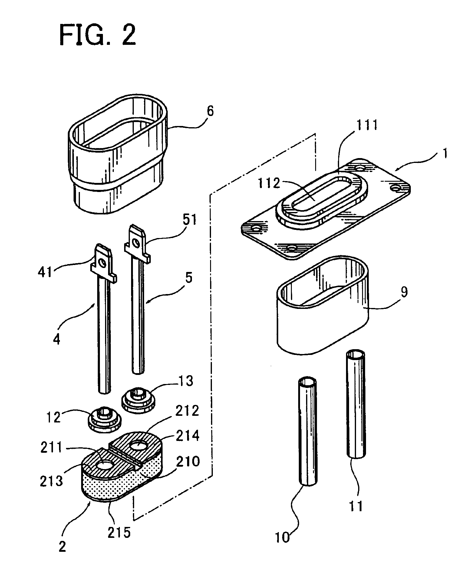 High voltage capacitor and magnetron