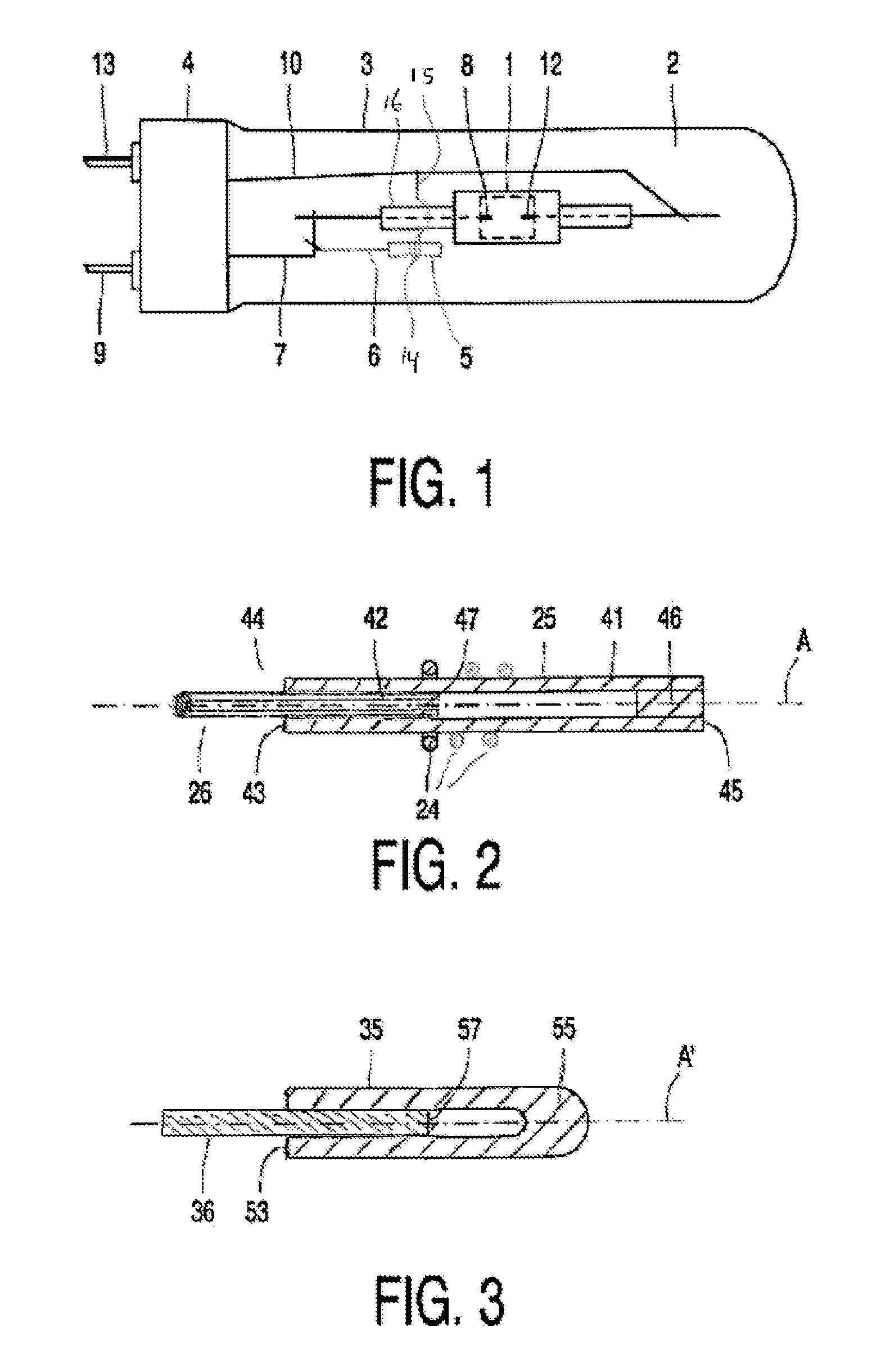 UV-enhancer arrangement for use in a high-pressure gas discharge lamp