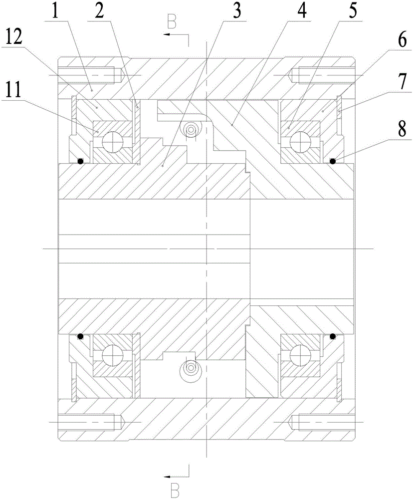 Novel sliding block type bidirectional overrunning clutch