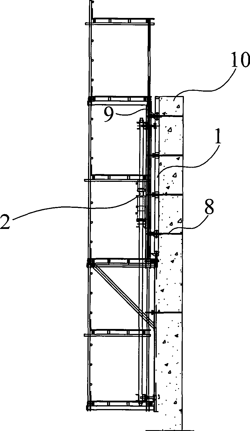 Template mutually lifting climbing apparatus and method