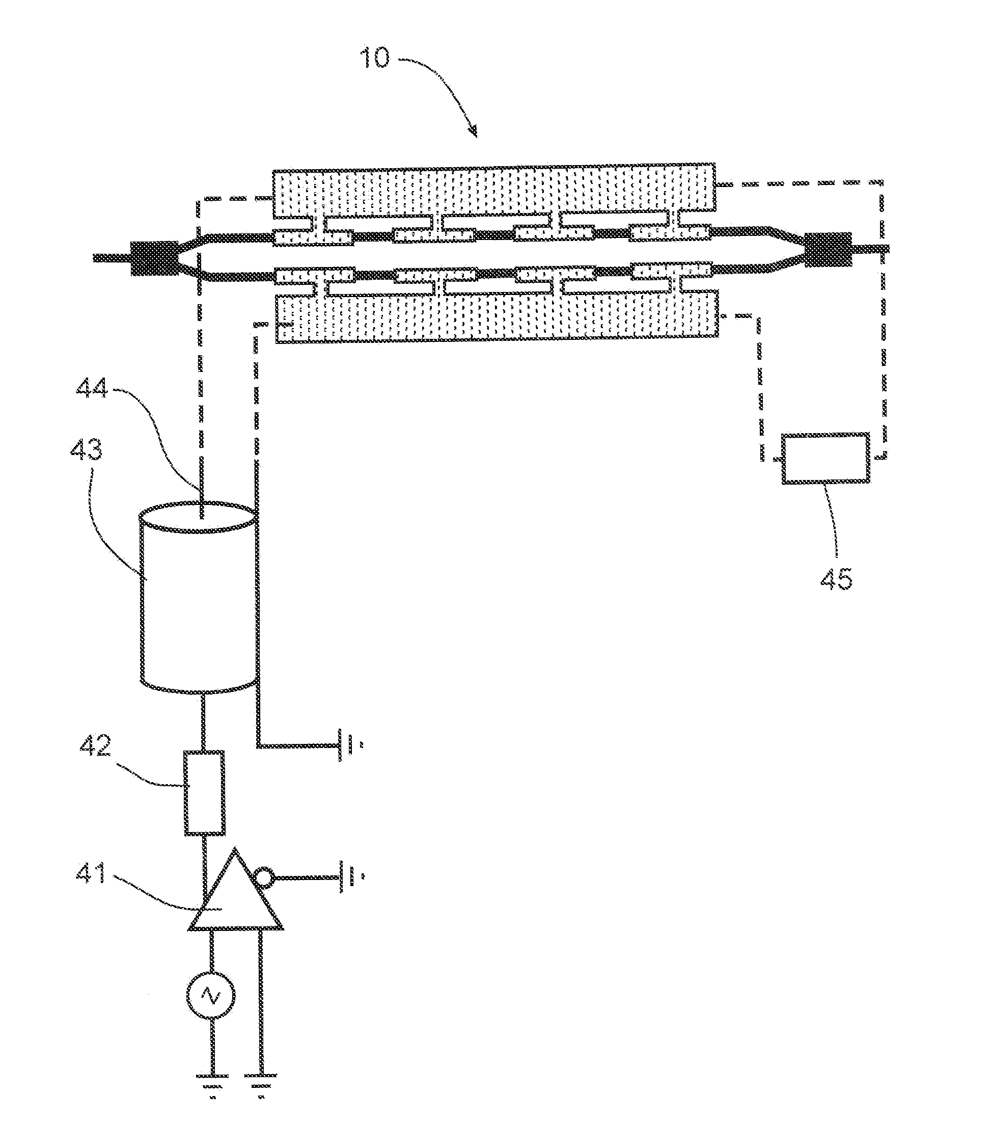 Mach-zehnder optical modulator using a balanced coplanar stripline with lateral ground planes