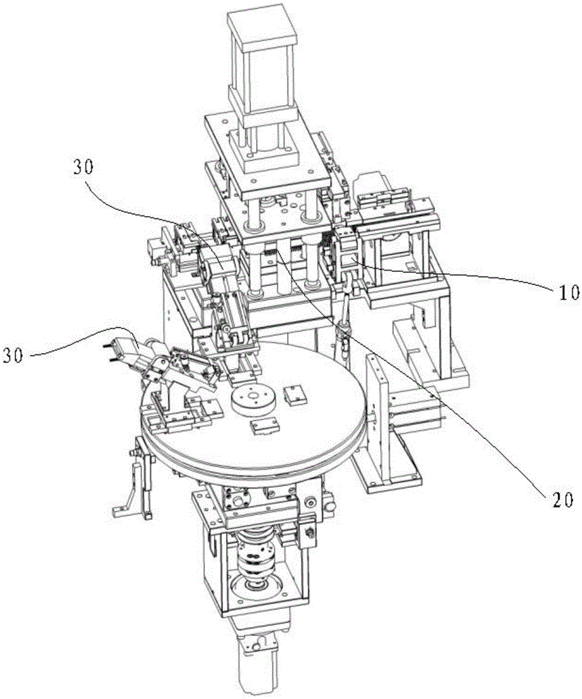 PIN bent plugging and taking device