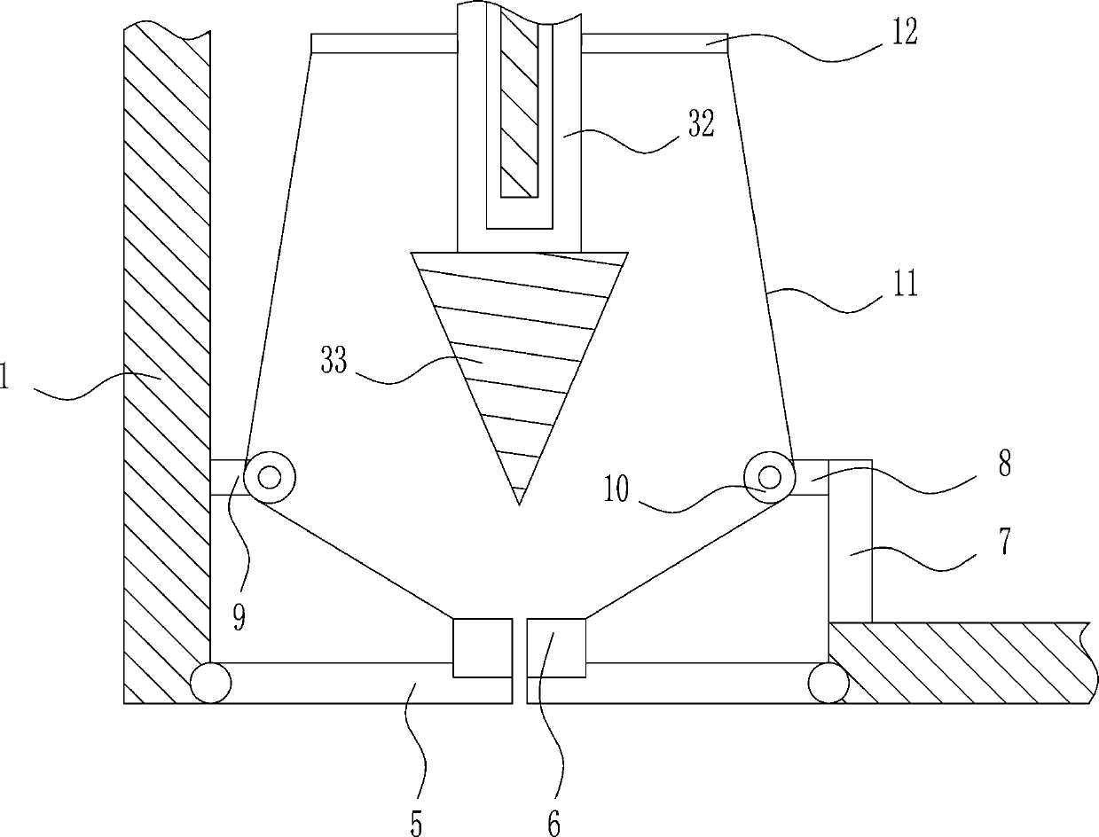 Ice-breaking and water-intaking device used for water conservancy project in winter