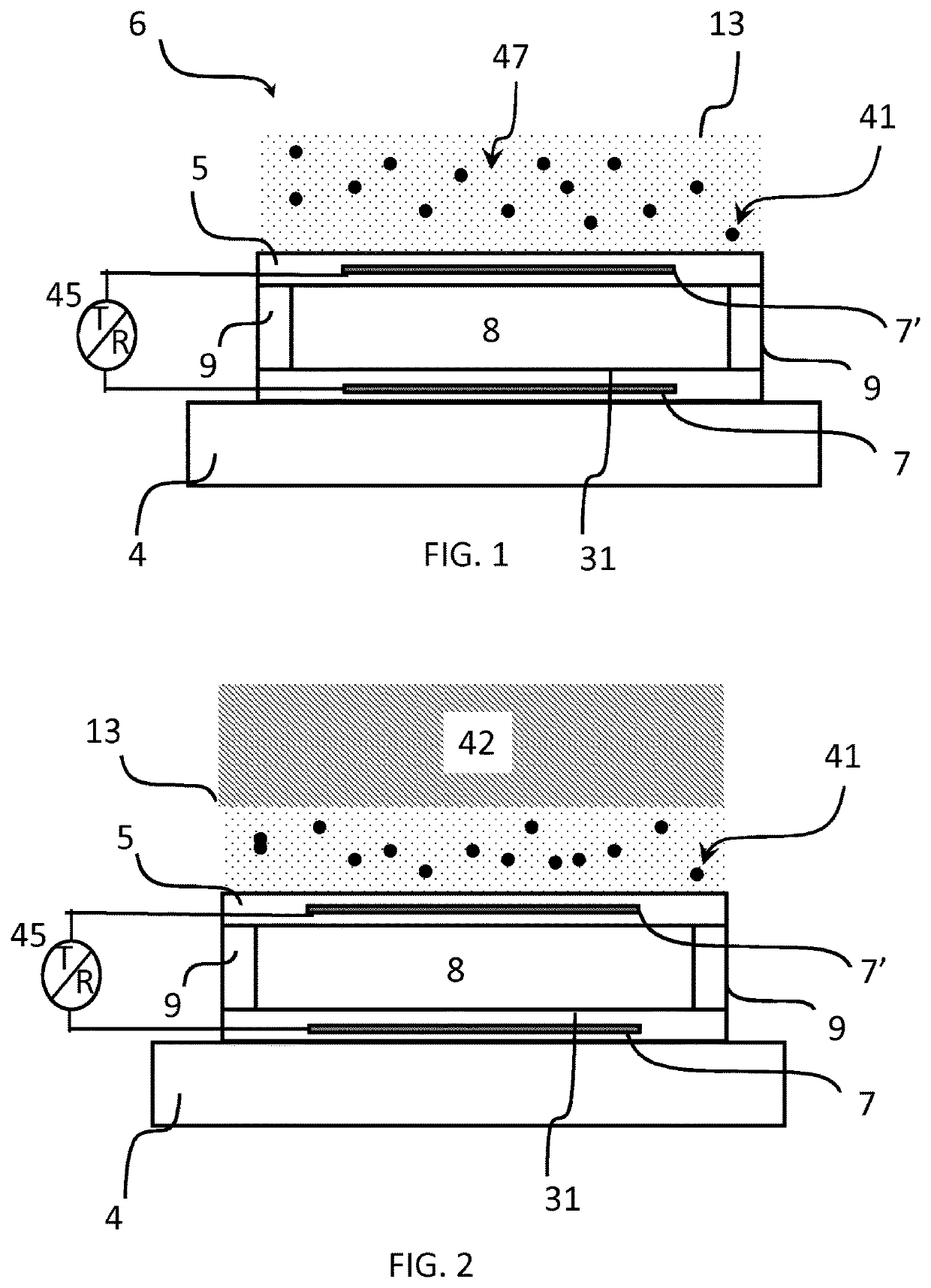 CMUT array comprising an acoustic window layer