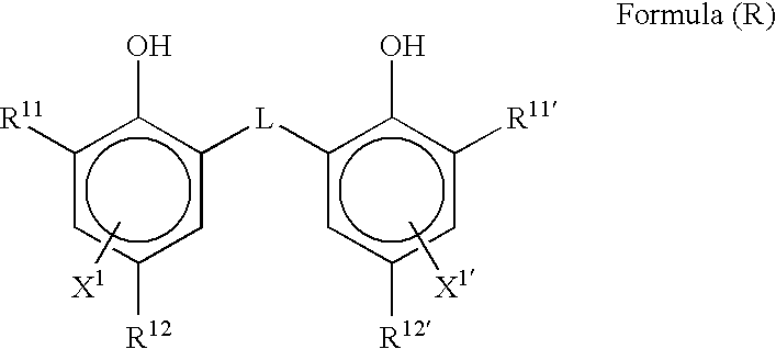 Photothermographic material and image forming method