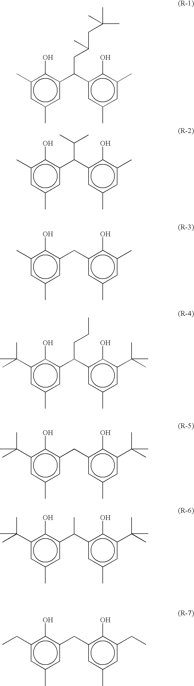 Photothermographic material and image forming method