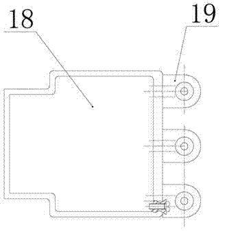 Underwater traction pulley type anthropopathic mechanical hand