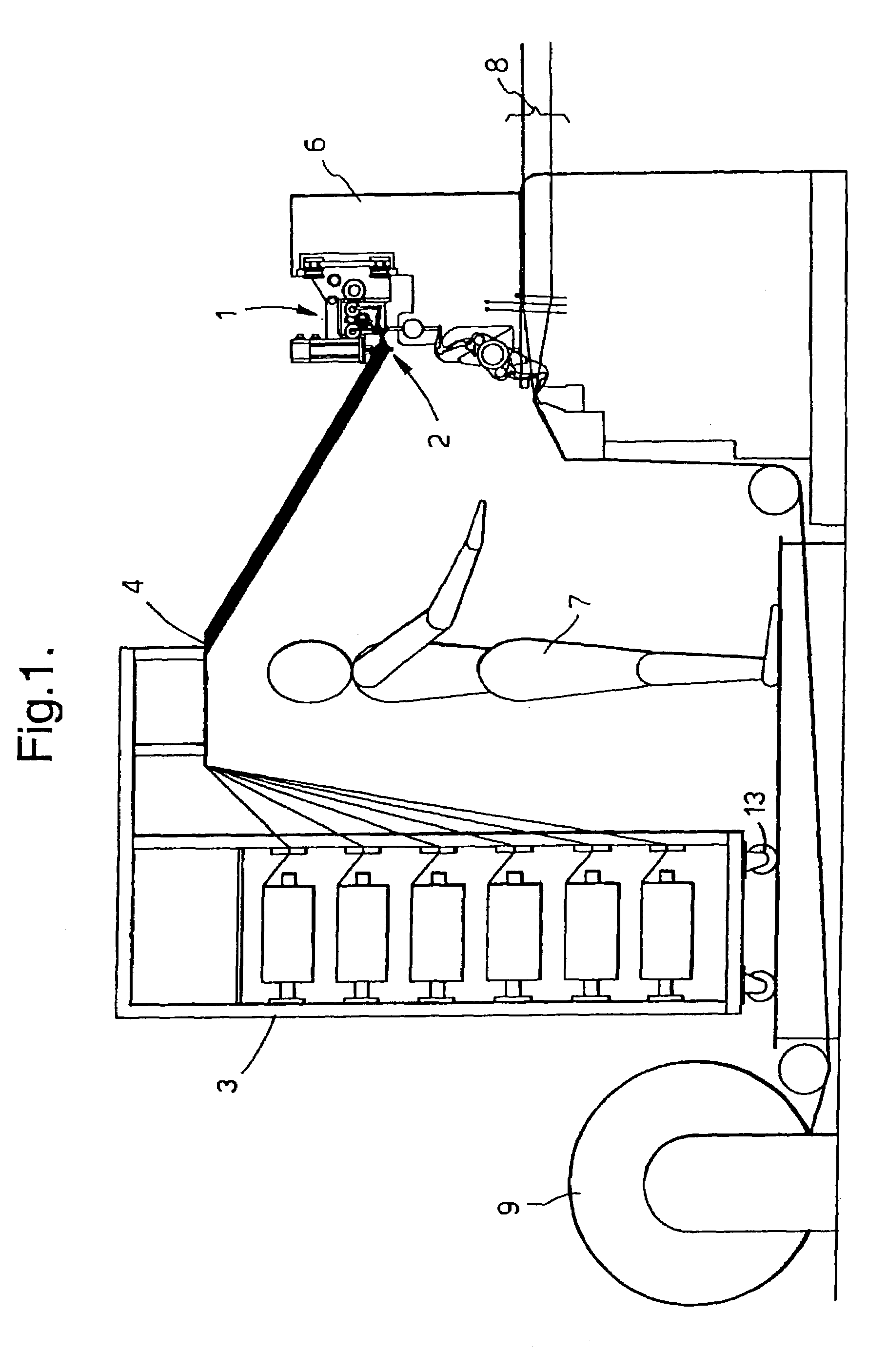 Carpet weaving loom