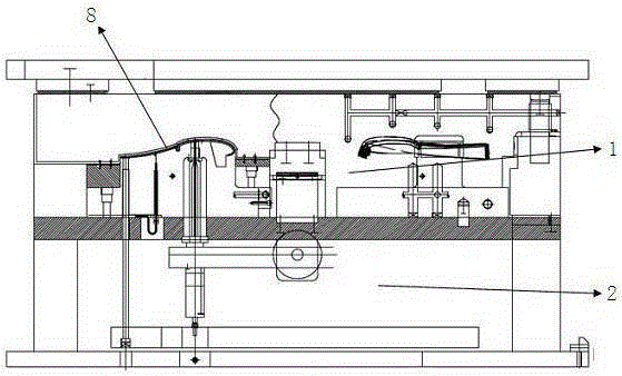 Injection molding method for soft surface and stitch lines of automotive door interior trimming panel