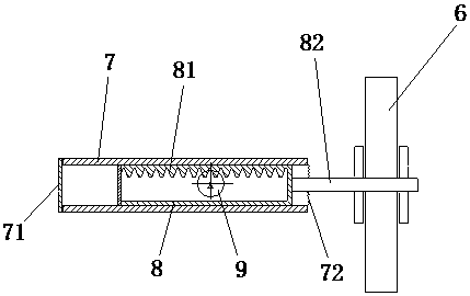 A diamond-shaped four-wheel regenerated rice harvester capable of avoiding stubble and its use method