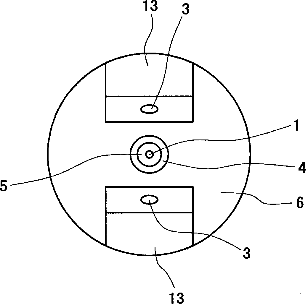 Device for spraying dry ice snow