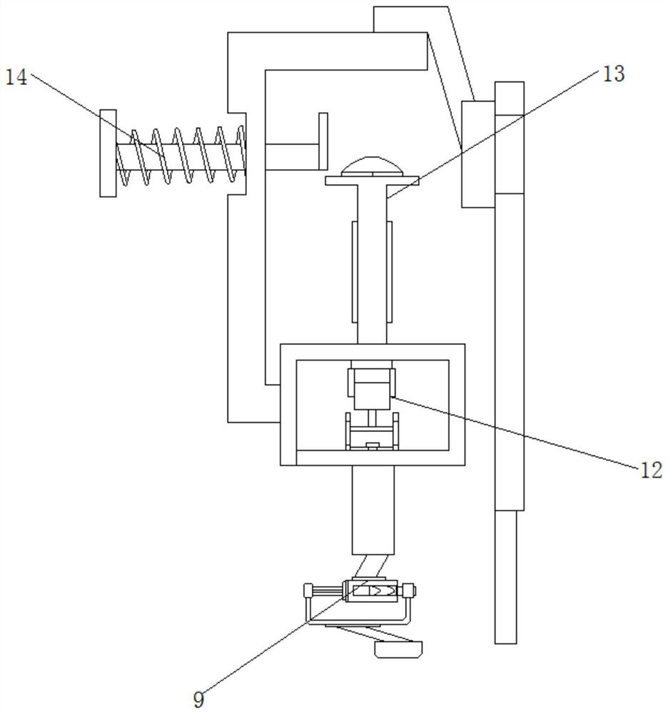 Intelligent goods packaging equipment capable of realizing different packages utilizing goods weight